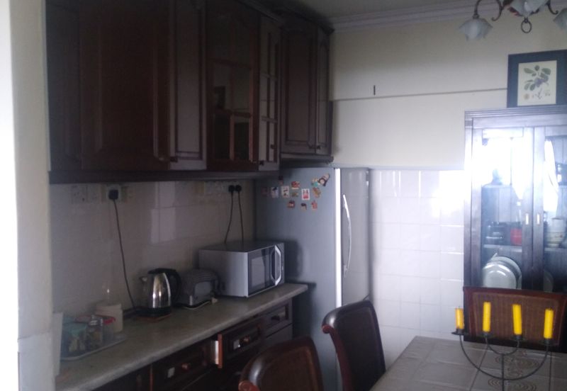 Silverpark Apartment