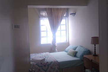 Silverpark Apartment