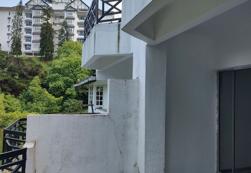 Silverpark Apartment