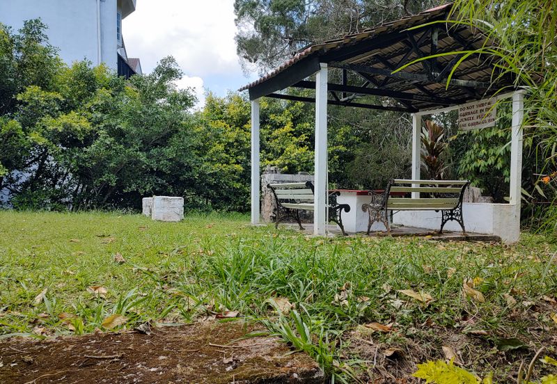 Silverpark Apartment