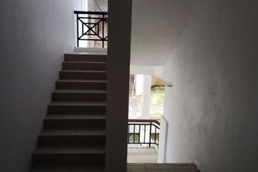 Silverpark Apartment