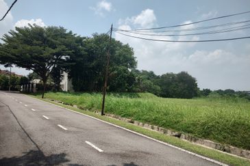 Large Bangalow Land @ Klang, Selangor
