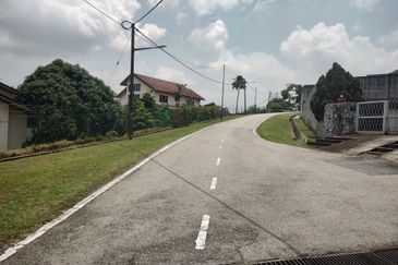 Large Bangalow Land @ Klang, Selangor
