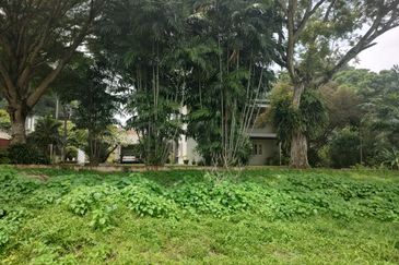 Large Bangalow Land @ Klang, Selangor