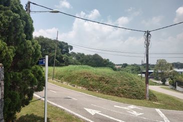 Large Bangalow Land @ Klang, Selangor