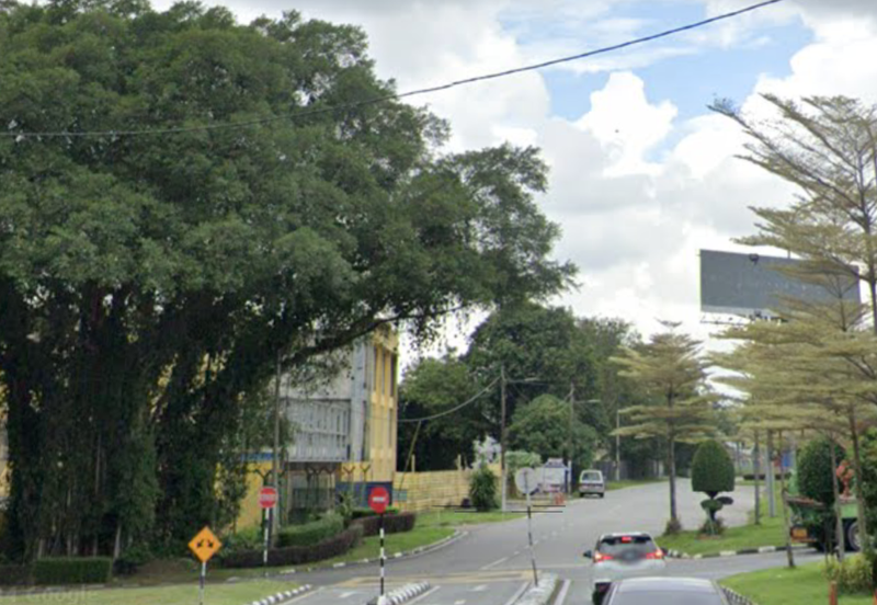 Roadside Land & Commercial Shops @ Johor Bahru, Johore 