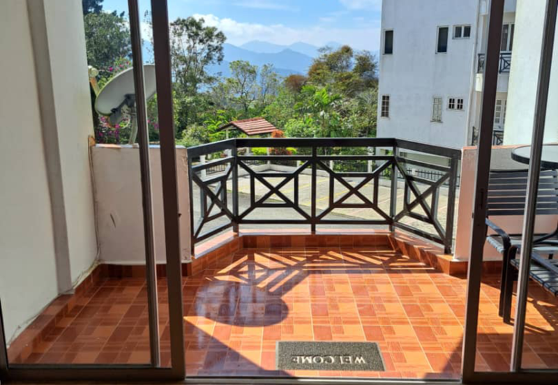 Silverpark Apartment