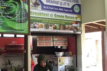 Silverpark Apartment