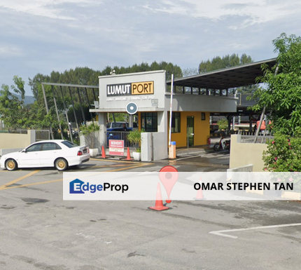 Lumut Port Industrial & Marine Shipyard, Setiawan, Perak , Perak, Sitiawan