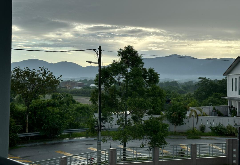 Azhara @ Antara Gapi