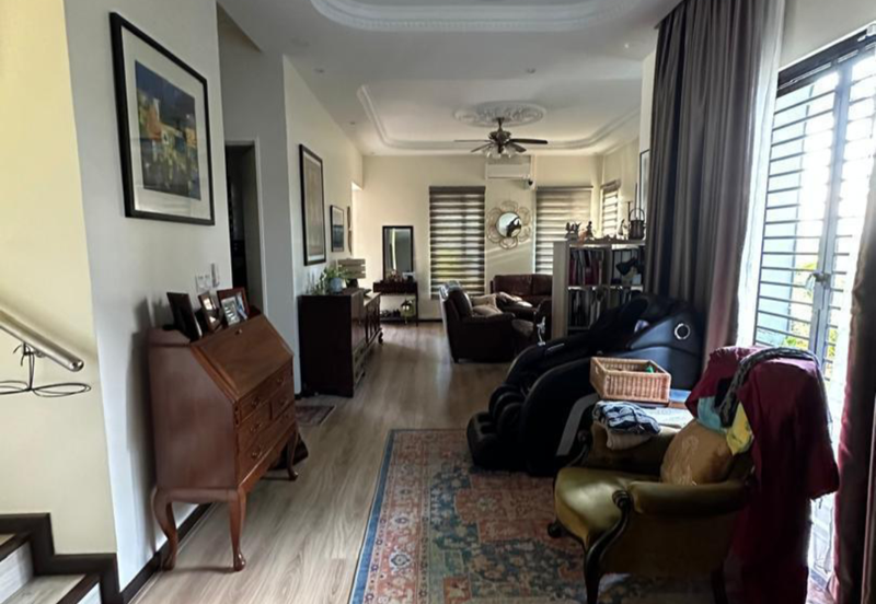 Azhara @ Antara Gapi