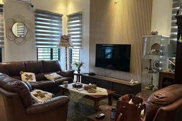 Azhara @ Antara Gapi