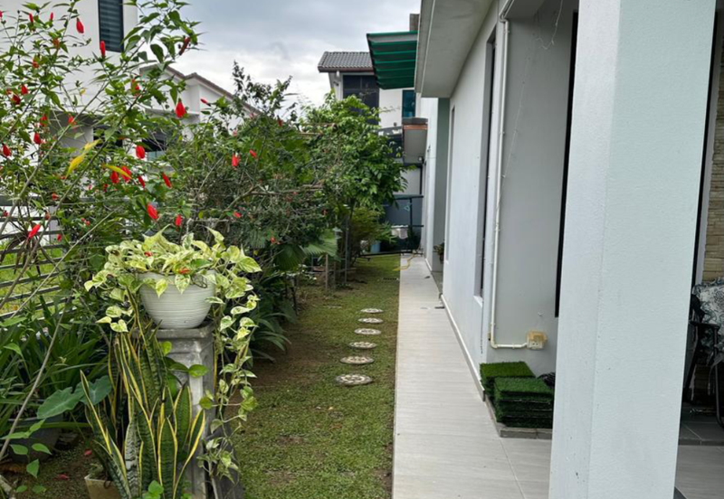 Azhara @ Antara Gapi