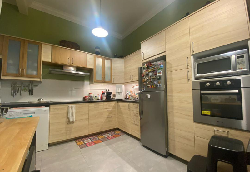 Azhara @ Antara Gapi