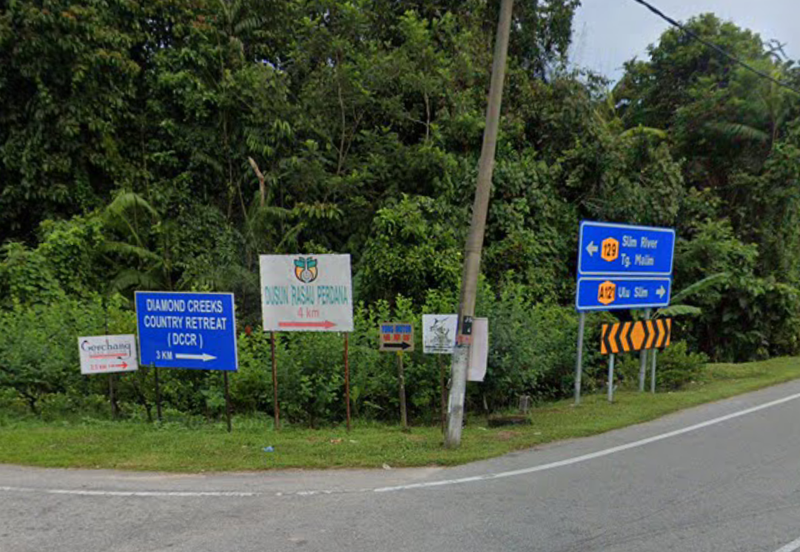 Roadside Agriculture Land @ Behrang Ulu Town, Tanjung Malim, Perak 
