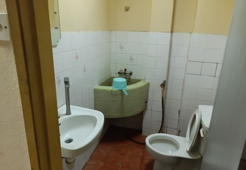 43 Rooms Budget Hotel @ Chow Kit, KL City, Kuala Lumpur 