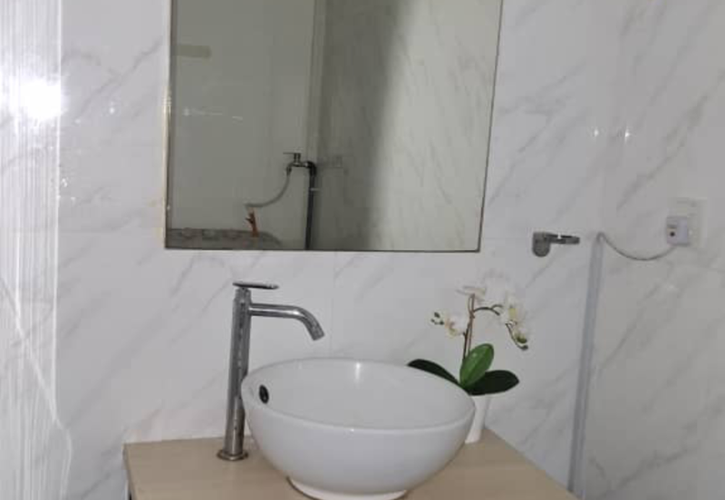 Crown Tower @ Empire City