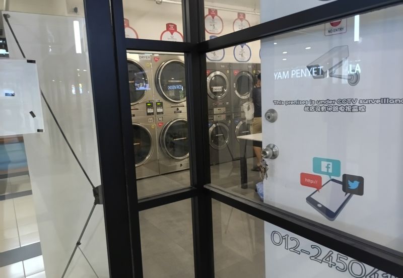 Crown Tower @ Empire City