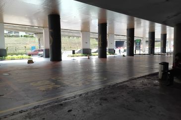 Crown Tower @ Empire City