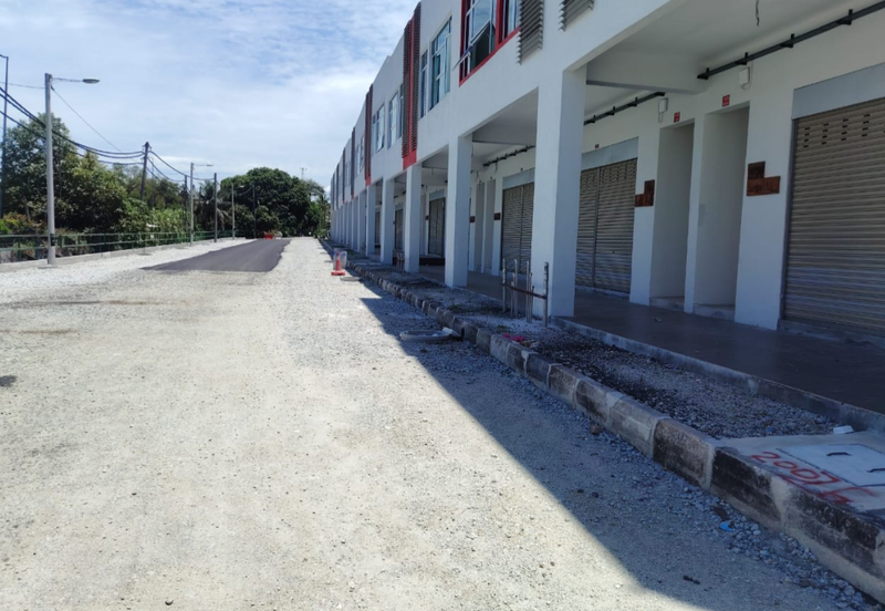 Shop for Sale @ Sentral Sungkai, Sungkai, Perak