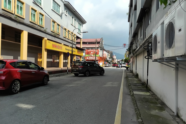 Shop for Sale @ Tanjung Malim Town Center, Perak