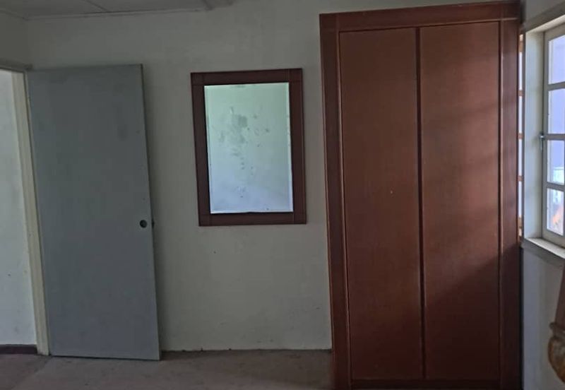 Silverpark Apartment