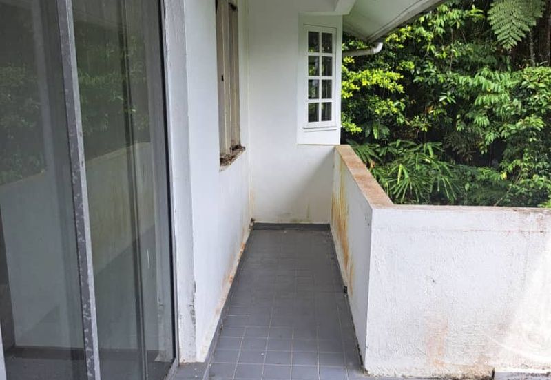 Silverpark Apartment