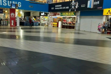 Kompleks Terminal One