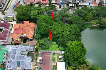 Lakeside Bangalow Land @ Ampang Hilir, KL 