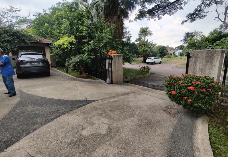 Impian Golf & Country Club