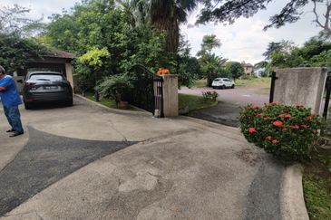 Impian Golf & Country Club