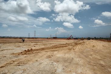 Industry Land @ Kapar Meru, Selangor 
