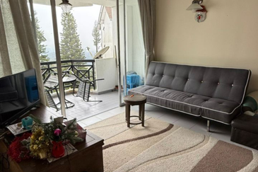 Silverpark Apartment