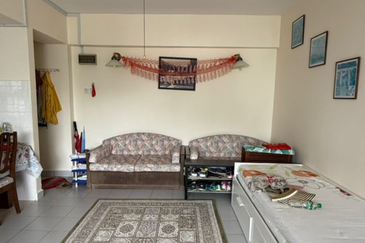 Silverpark Apartment