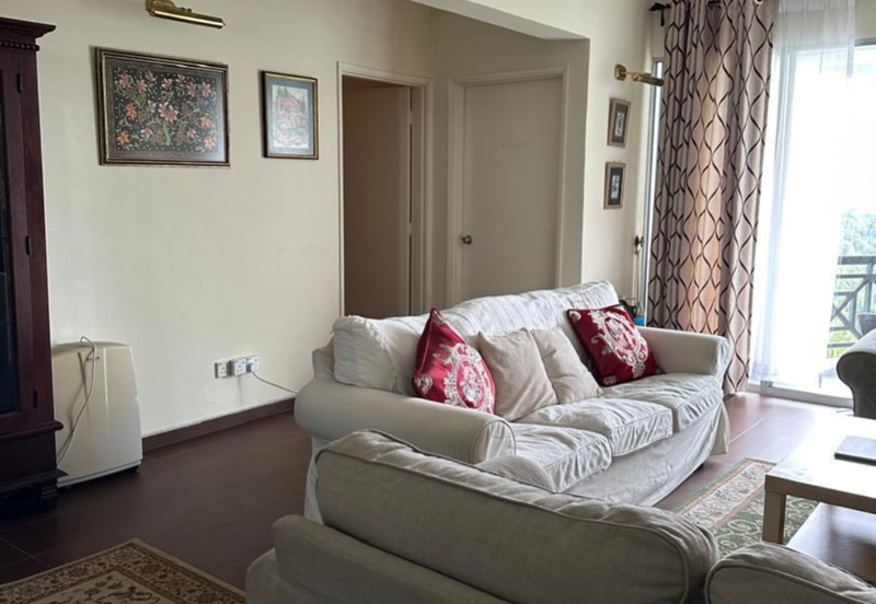 Silverpark Apartment