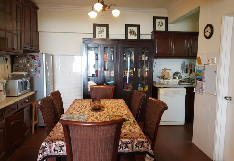 Silverpark Apartment