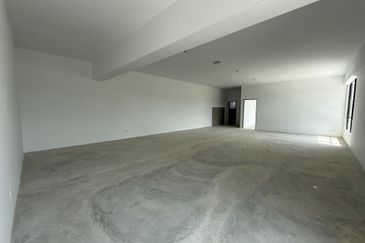 Sungai Gadut, Senawang