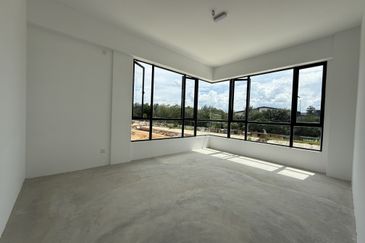 Sungai Gadut, Senawang