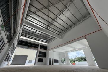 Sungai Gadut, Senawang