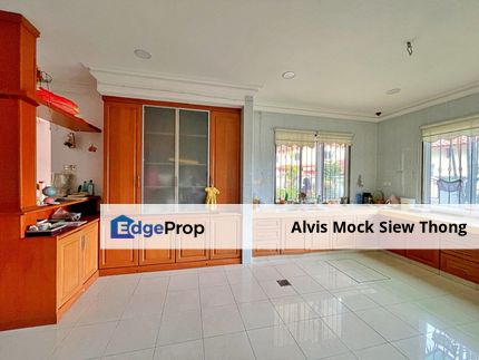 Cheap Sale Freehold 2.5 Storey Good Renovated Condition Semi-D House @ Bukit Segar, Cheras, Kuala Lumpur, Cheras