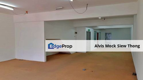 Good Condition Office Unit For Rent @ Sri Gombak, Selangor, Batu Caves 