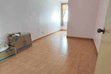 Bandar Dataran Segar