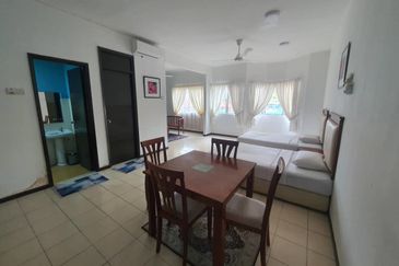 Glory Beach Resort Apartment