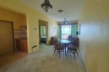Glory Beach Resort Apartment