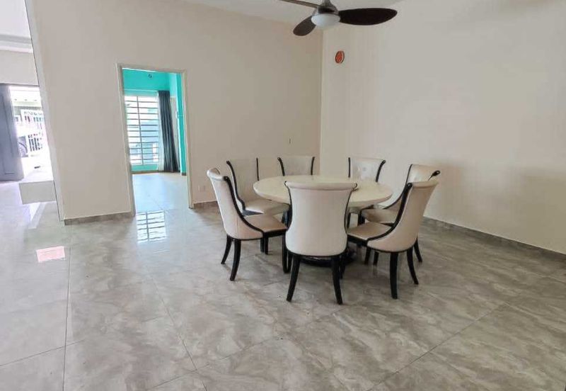 Bandar Dataran Segar