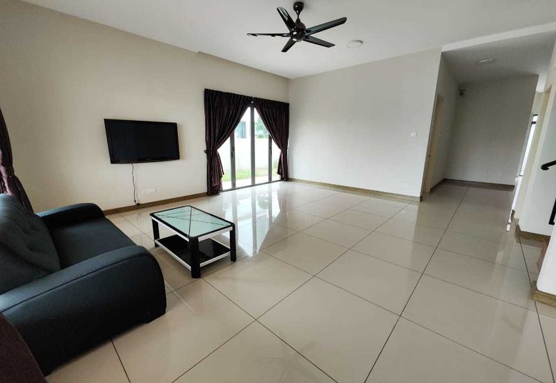 Bandar Dataran Segar