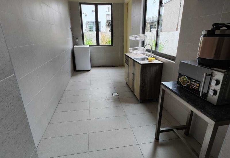 Bandar Dataran Segar