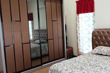 Double Storey End Lot [Bandar Ainsdale]