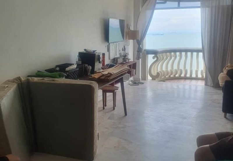 Glory Beach Resort Apartment