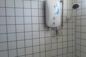 Glory Beach Resort Apartment